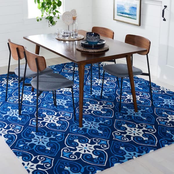 Four Seasons 8 ft. x 10 ft. Navy/Ivory Diamond Floral Area Rug