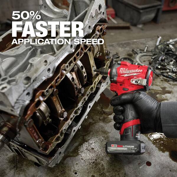 Milwaukee M12 FUEL 12V Li-Ion Brushless Cordless Stubby 3/8 in
