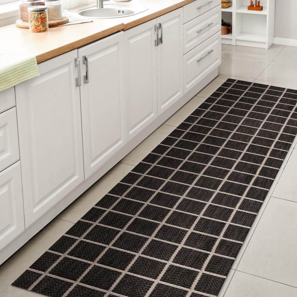 Mid-Century Modern Black & Cream Geometric 2'x8' Indoor/Outdoor Rug