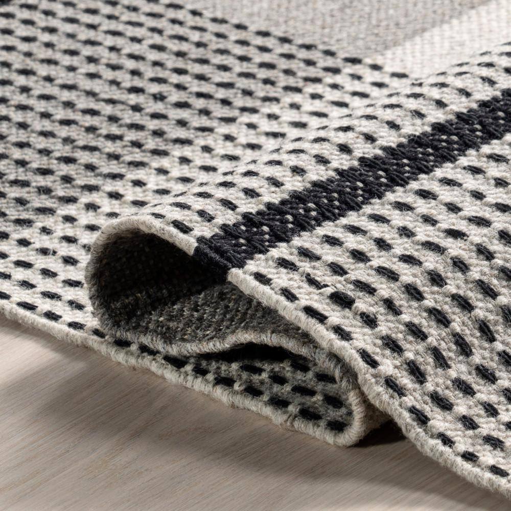 Gray and Black Plaid Wool Rectangular Area Rug 5' x 8'