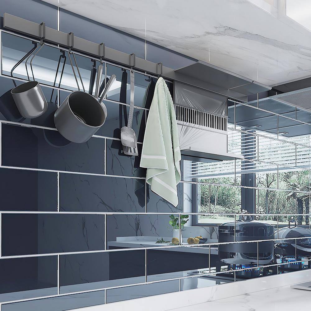 Midnight Blue 4" x 12" Glossy Glass Subway Wall Tile