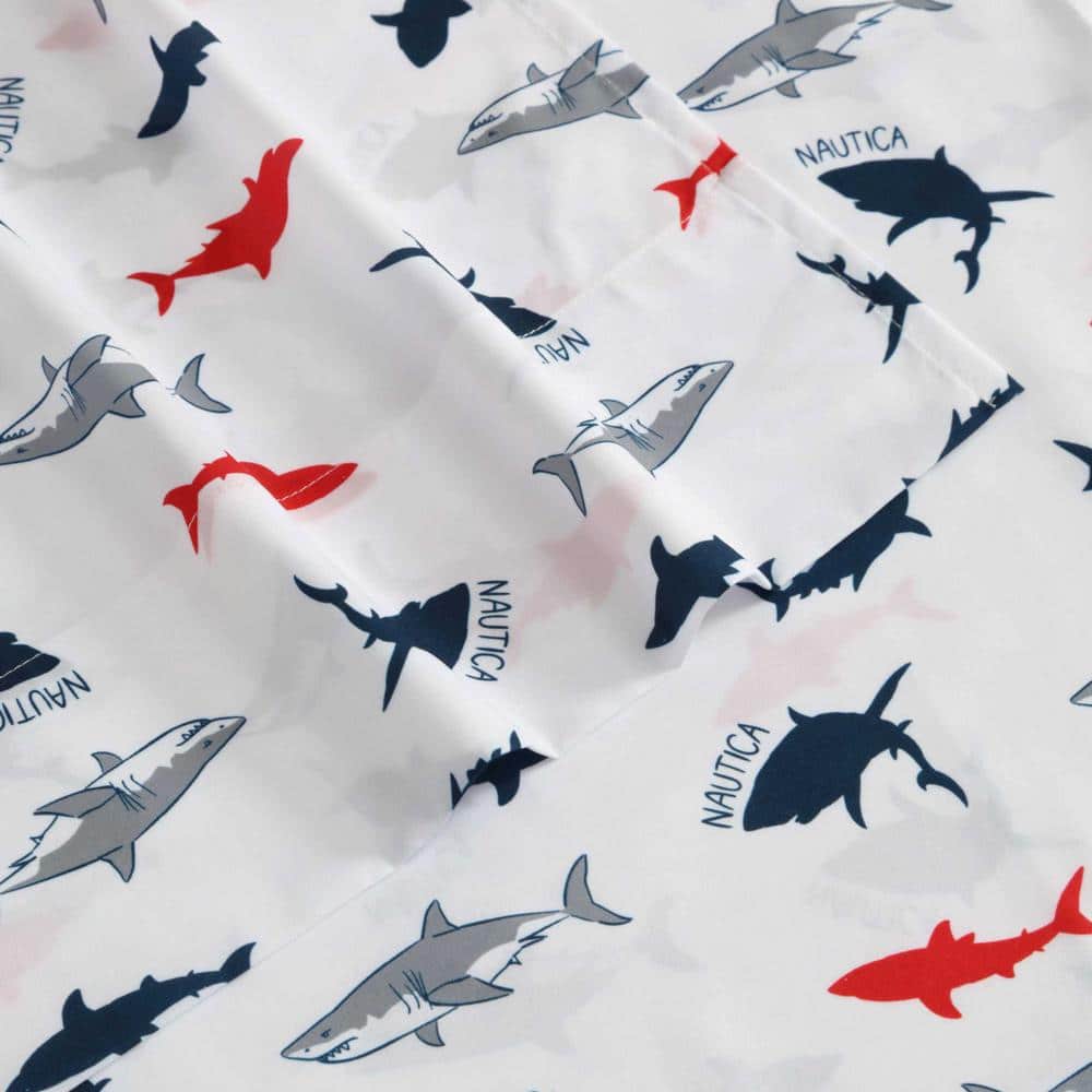 Queen Black and White Shark Print Microfiber Sheet Set