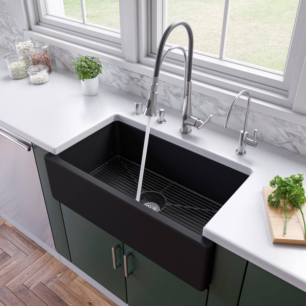 33.13'' Black Matte Fireclay Farmhouse Apron Sink