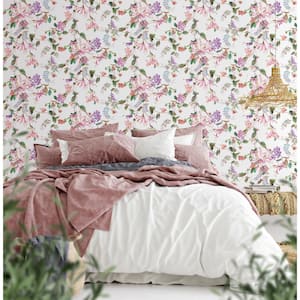 Flora Collection Purple Summer Floral Bouquet Matte Finish Non-Pasted Vinyl on Non-Woven Wallpaper Roll