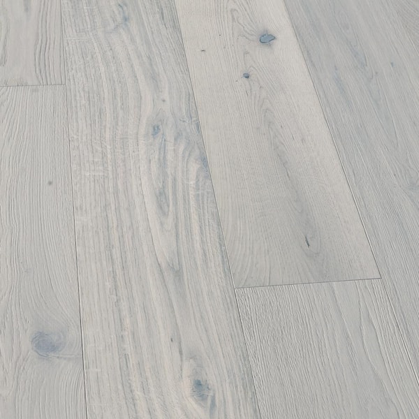 Malibu Wide Plank Manchester French Oak 9/16 in. T x 7.5 in. W Water Resistant Wire Brushed Engineered Hardwood Flooring (23.3 sqft/case)
