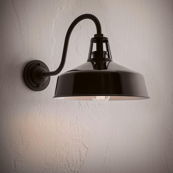 Progress Lighting Perry Court 1-Light Gloss Black Outdoor Wall