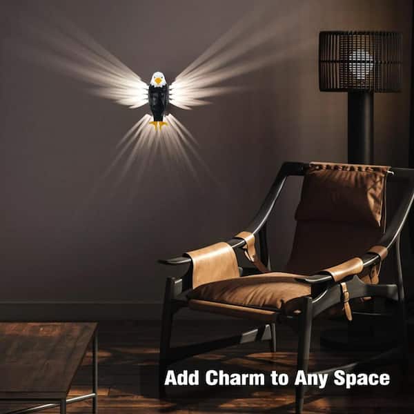 Lukyamzn White Integrated LED Bald American Eagle Night Light with
