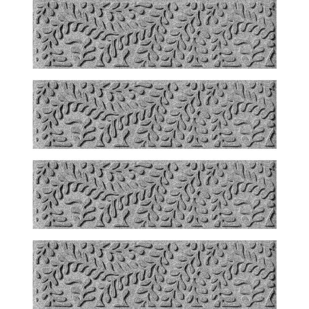 Waterhog Boxwood 8.5 in. x 30 in. PET Polyester Indoor Outdoor Stair Tread 
