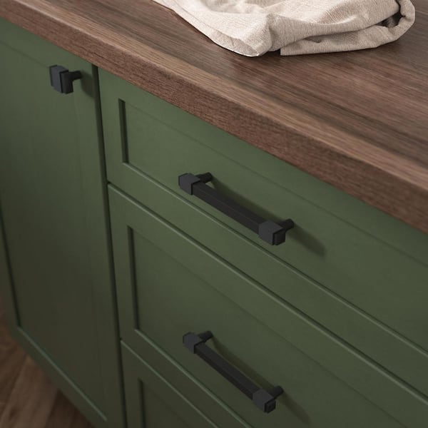 Fluted Square 5-1/16 in. (128 mm) Modern Matte Black Cabinet Drawer Pull