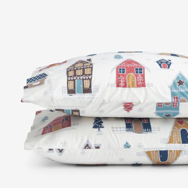 Company Cotton Gingerbread Houses White Multi Cotton Percale Pillowcase (Set of 2)