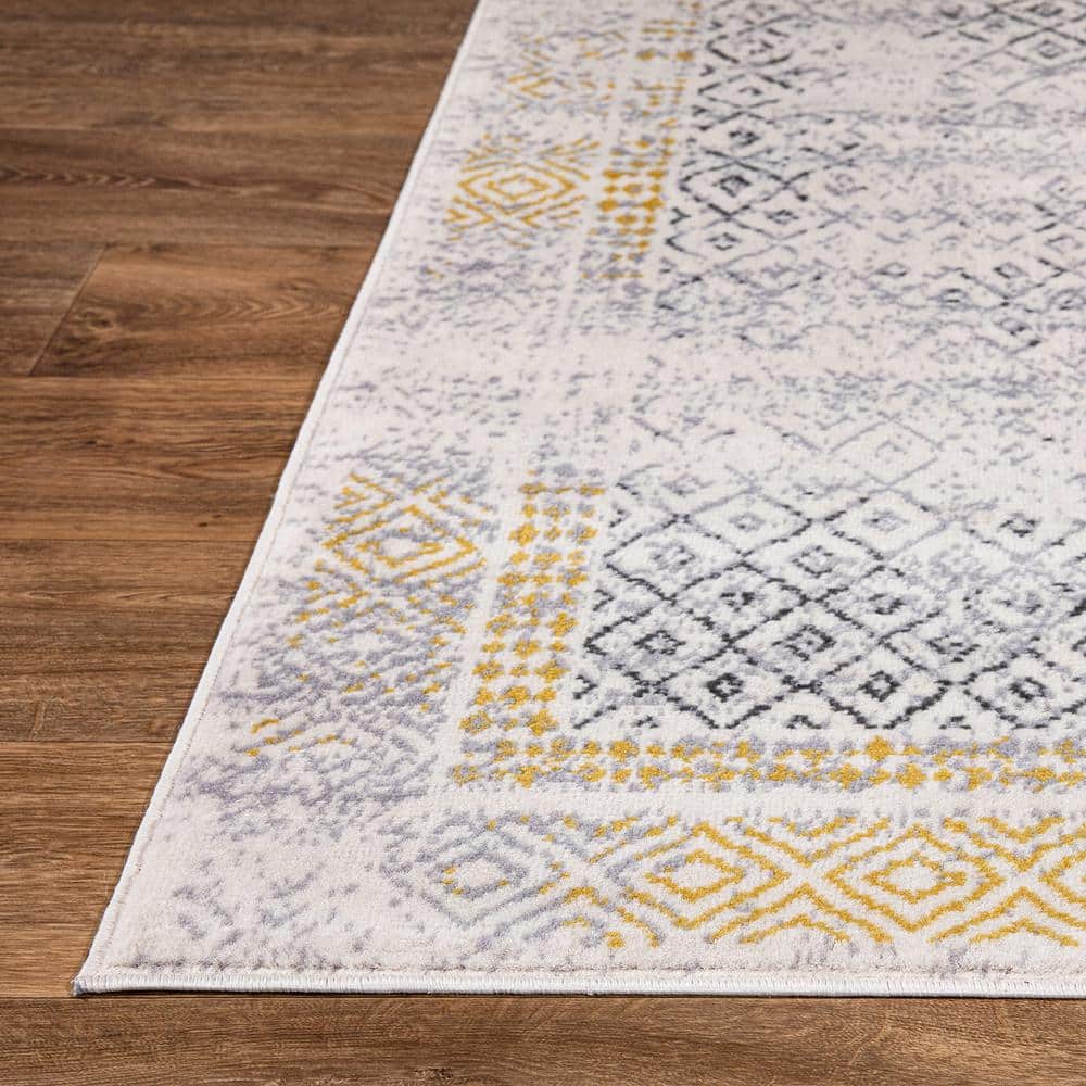 Yellow and Gray Geometric Oriental 5' x 7' Area Rug