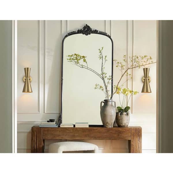 Tomas 5.51 in. W 2-Light Contemporary Cone Brushed Gold Wall Sconce