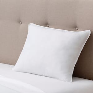 Plush Polyfiber Queen Bed Pillow