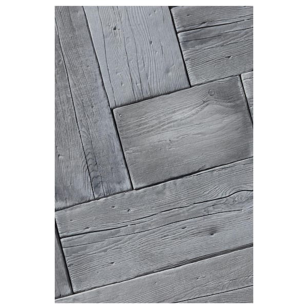 Silver Creek Stoneworks Barn Plank 15.5 in. x 9.75 in. x 2 in. Weathered Gray Concrete Paver Sample