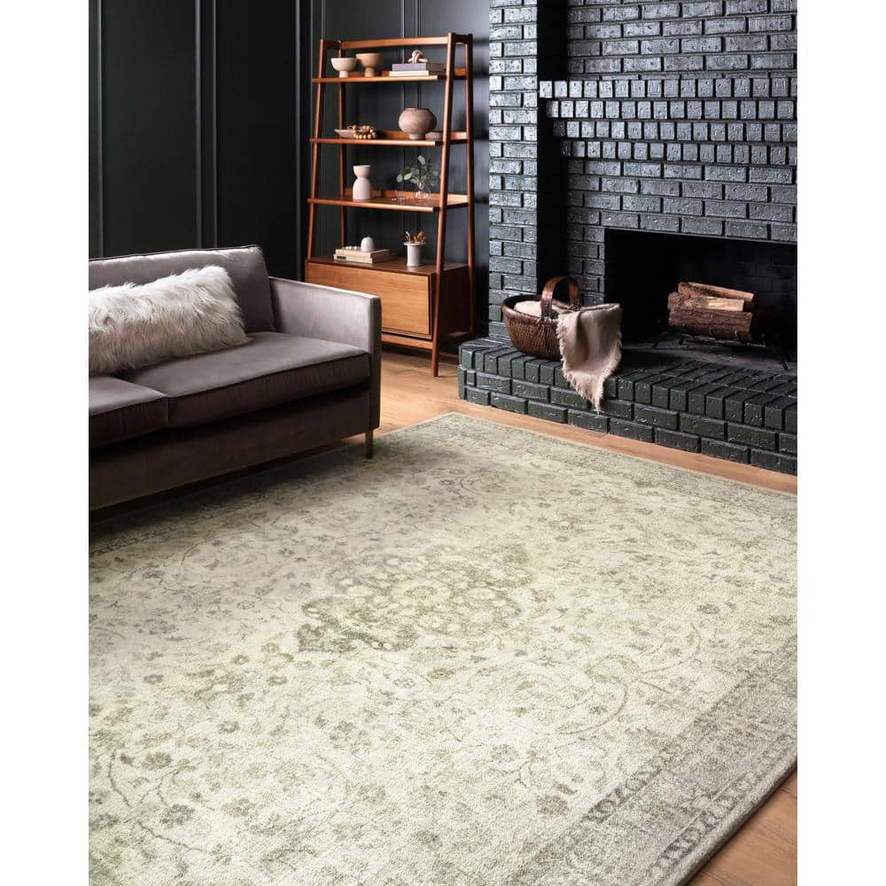 Ivory Oriental Elegance Synthetic Area Rug, 39" x 63"
