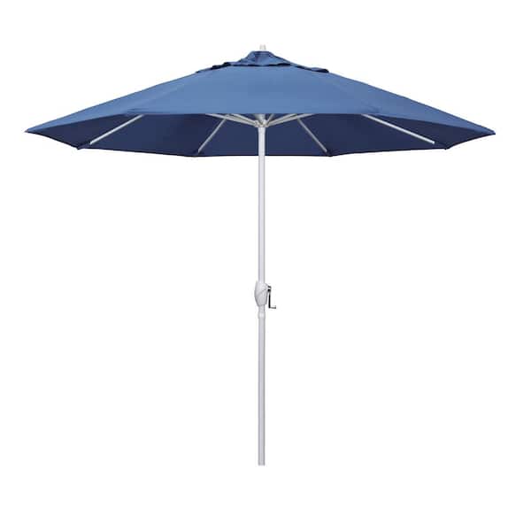 California Umbrella 9 ft. Matted White Aluminum Market Patio Umbrella Auto Tilt in Capri Pacifica