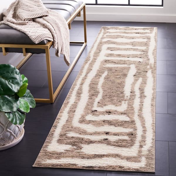 Casablanca 2 ft. x 8 ft. Ivory/Light Brown Geometric Runner Rug