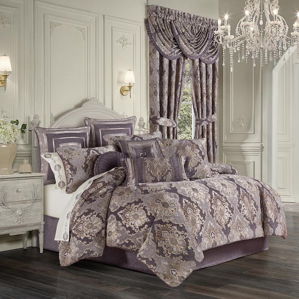 Unbranded Dominique Lavender Polyester California King 4-Piece Comforter Set