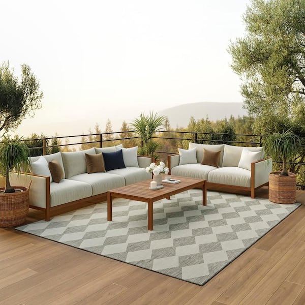 Positano Light Grey 12 ft. x 15 ft. Diamond Contemporary Area Rug