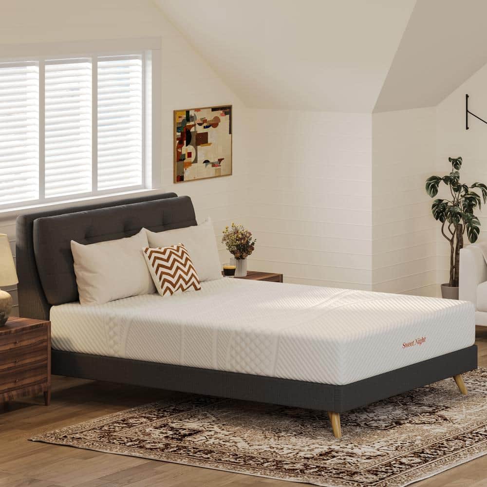Sweetnight King Medium Firm Memory Foam 10 in. Mattress, Suitable for All Sleeping Positions HD