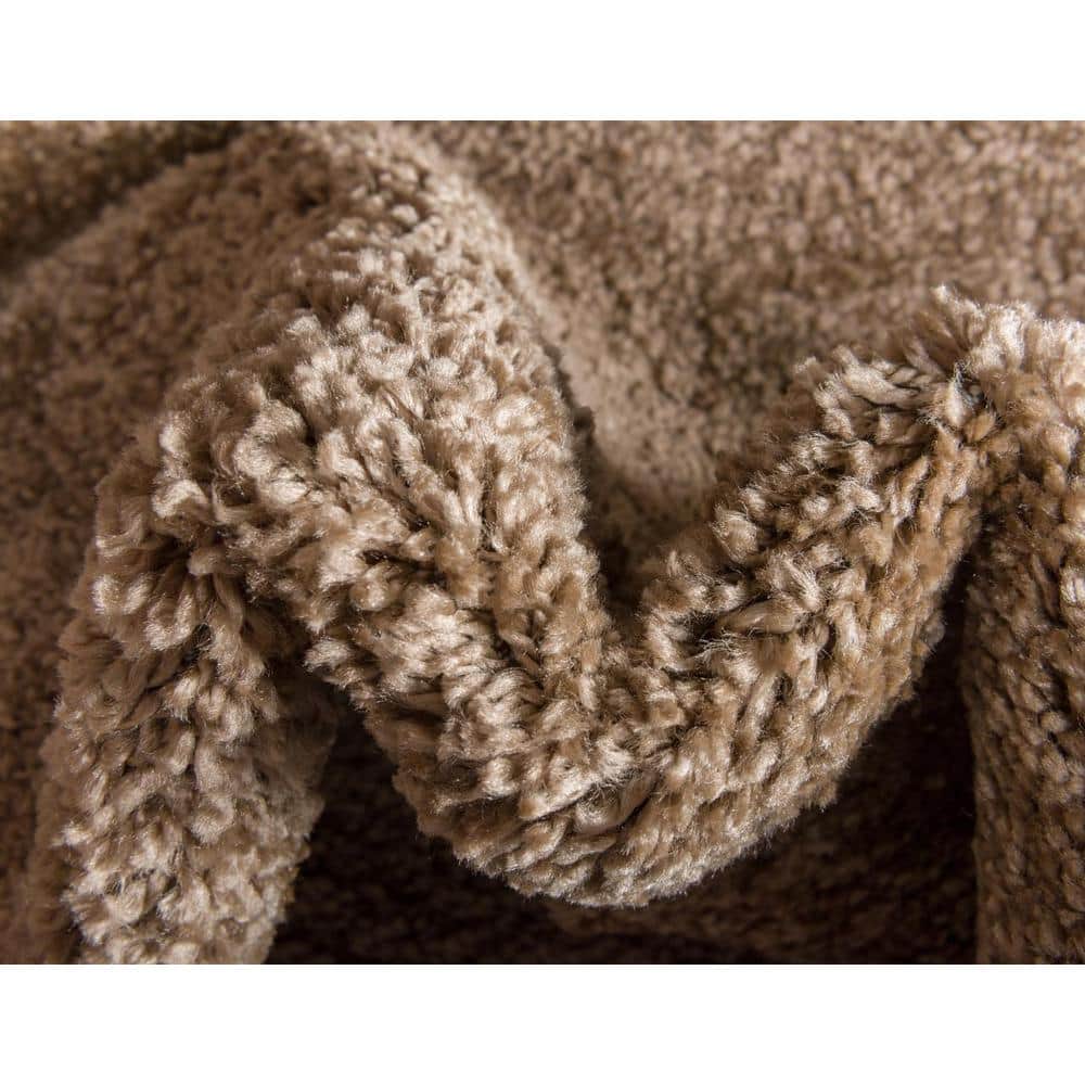 Cozy Haven Easy-Care 5' x 7' Light Brown Shag Rug
