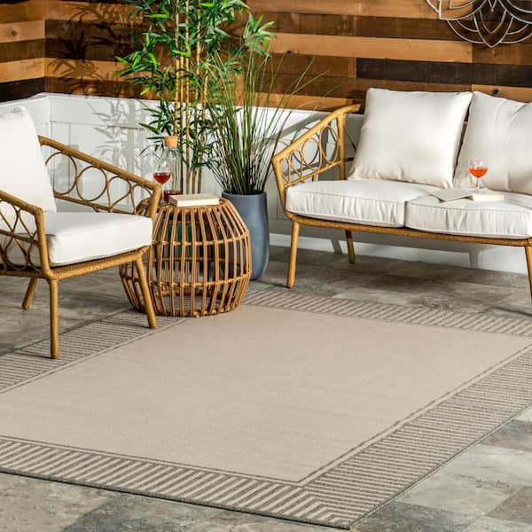Asha Simple Striped Light Grey 4 ft. x 5 ft. Outdoor Area Rug