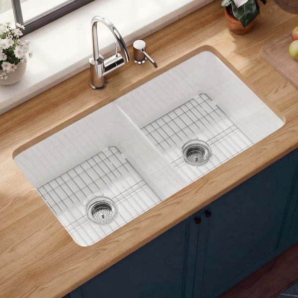 32 in. Undermount Kitchen Sink Double Bowl White Fireclay Kitchen Sink Drop In Sink with Strainer and Bottom Grids