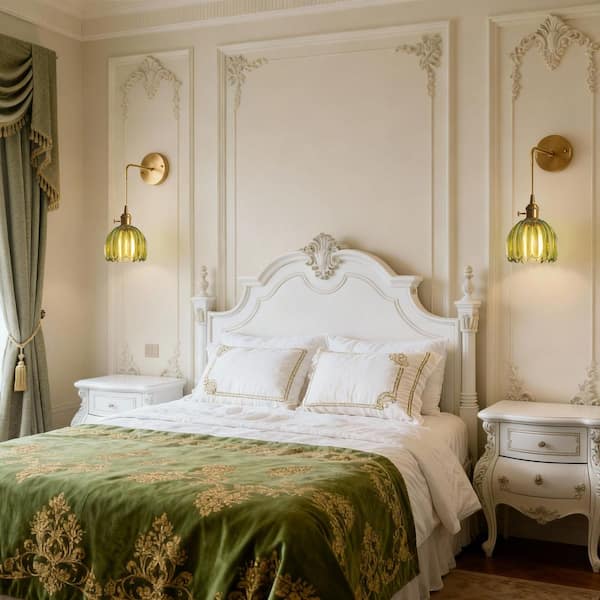 1-Light Gold Vintage Pendant Light with Tulip Green Glass Shade, Retro Hanging Fixture for Dining Table Kitchen Island