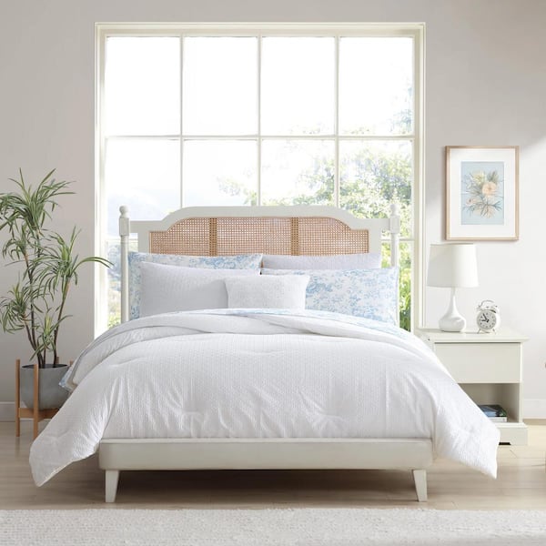 Margaret 8-Piece White Microfiber Queen Bed in A Bag Comforter Set