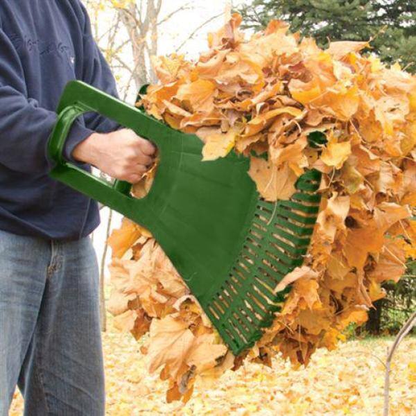 Fast & Easy Cleanup Set of 2 Large Green Hand Style Leaf Scooping Yard Tools 