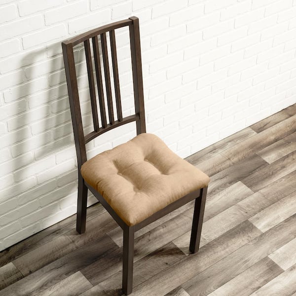 15 in. x 16 in. Gripper Non-Slip Twillo Thyme Tufted Chair