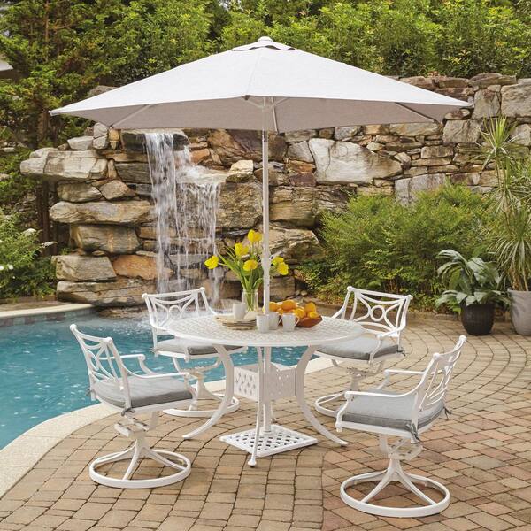 round patio table and chairs with umbrella