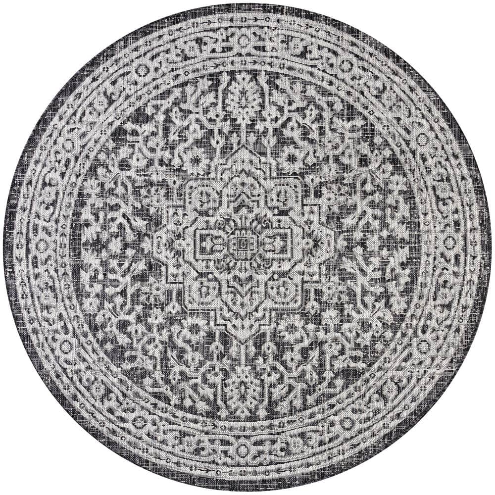 Sinjuri Medallion 5' Round Gray and Black Synthetic Area Rug