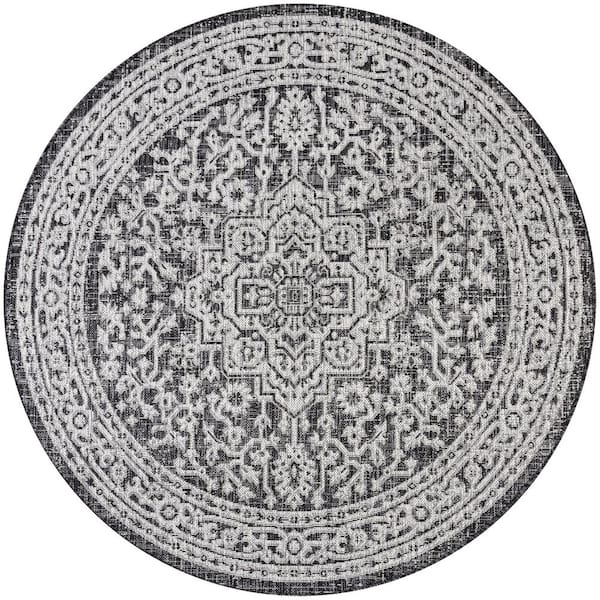 Sinjuri Medallion Textured Weave Gray/Black 5 ft. Round Indoor/Outdoor Area Rug
