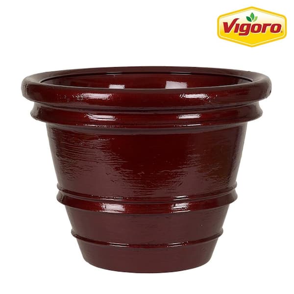 Vigoro Sutter Creek 15.12 in. W x 11.22 in. H Brushed Scarlet Indoor/Outdoor Resin Planter