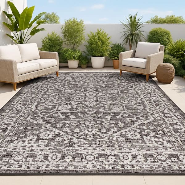 Malta Bohemian Medallion Textured Weave Indoor/Outdoor Black/Gray 8 ft. x 10 ft. Area Rug