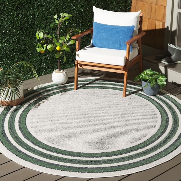 Cabana Ivory/Green 7 ft. x 7 ft. High-Low Striped Border Round Indoor/Outdoor Area Rug
