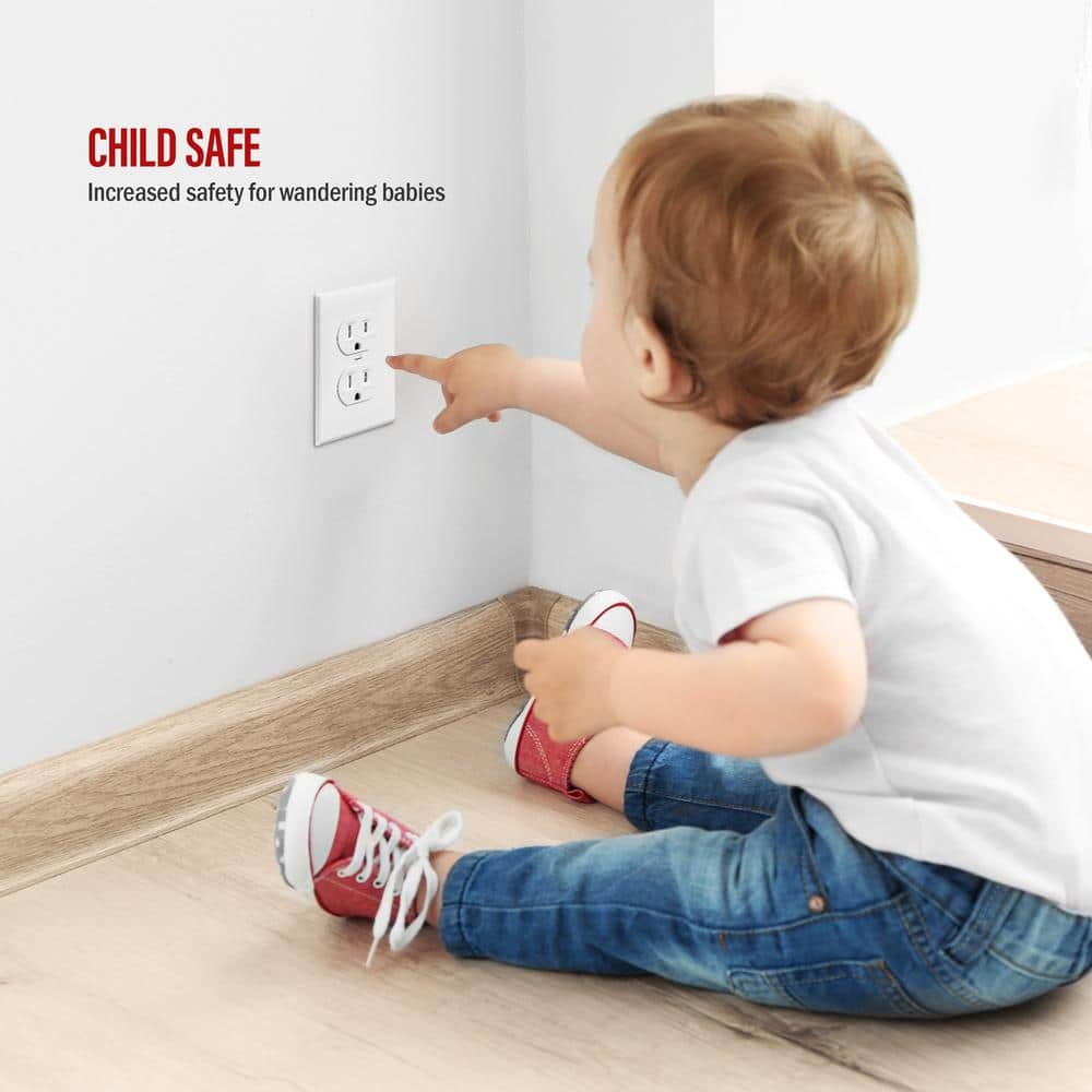 White Tamper Resistant Duplex Outlet with Wall Plate