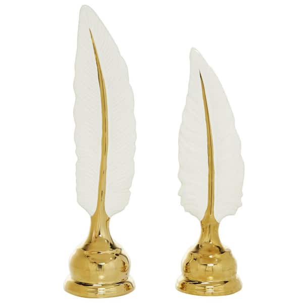CosmoLiving by Cosmopolitan Gold Ceramic Feathers Bird Sculpture (Set of 2)