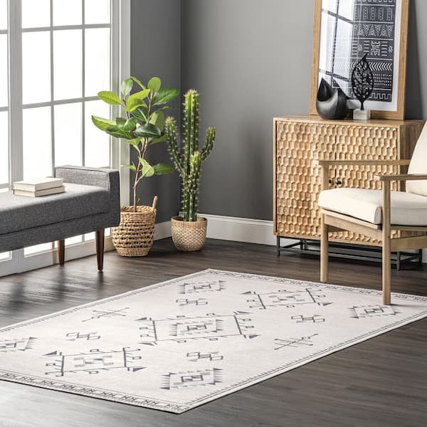 Evalyn Machine Washable Southwestern Motif Cream Doormat 2 ft. x 3 ft.  Accent Rug
