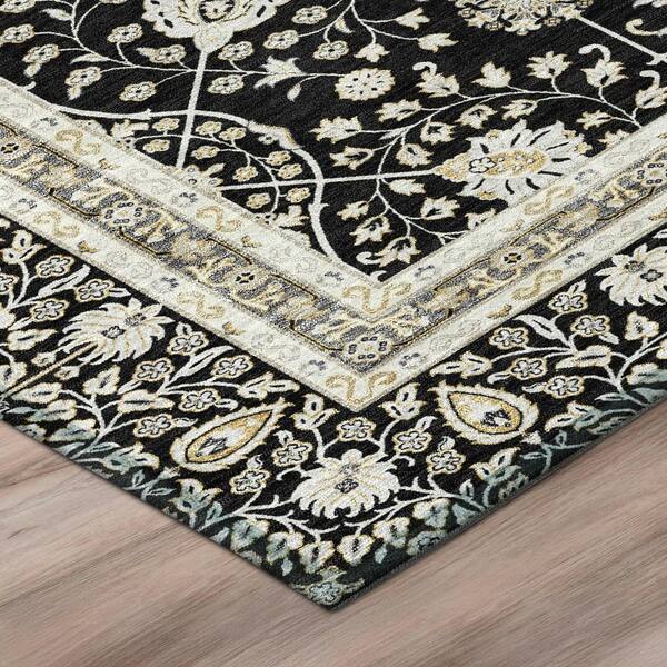 Chantille Machine Washable Indoor/Outdoor Abstract ACN3047 Black 8 ft. x 8 ft. Round Rug