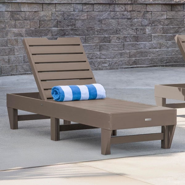 Sequoia Professional 1-Piece Plastic Outdoor Chaise Lounge