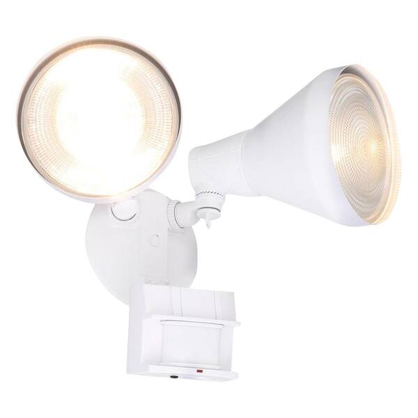 Defiant 180° White Motion Activated Outdoor Flood Light DFI-5412