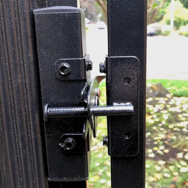 LIFETIME STEEL POST 7 in. x 6 in. x 2 in. LTP Hinge/Latch Gate Adapter Kit