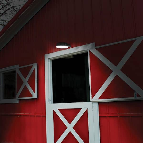 450-W Equivalent Integrated LED Gray Dusk to Dawn Outdoor Area Light, 7000 Lumens