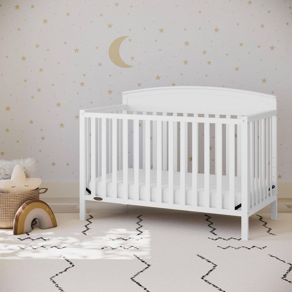 White Pine Wood 5-in-1 Convertible Crib with Adjustable Mattress Support