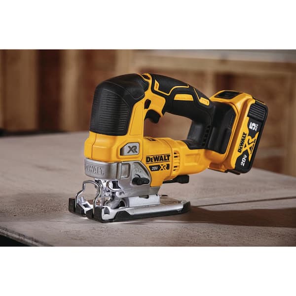 DEWALT 20V MAX XR Cordless Brushless Jigsaw with 20V MAX XR 6.0Ah