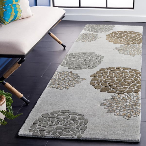 Soho Light Grey 3 ft. x 10 ft. Floral Runner Rug
