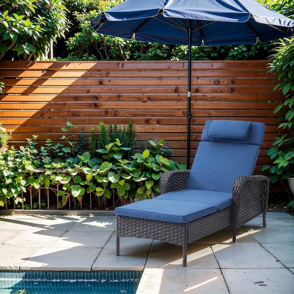 Gymojoy Carolina Brown Wicker Outdoor Chaise Lounge Recliner with Blue Cushions