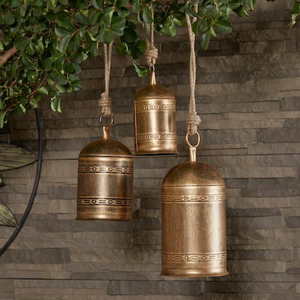 18 Inch Diameter Antiqued Brass Ridged Hanging Bell – BrassBell